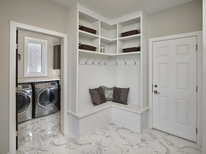 Mudroom + Laundry